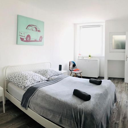 Central Apartments Veszprem Exterior photo